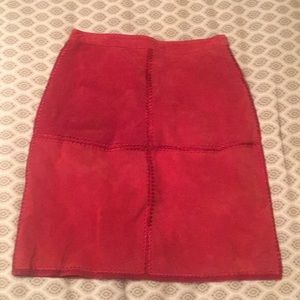 Knee high skirt 80% leather 20% rayon trim. Size6